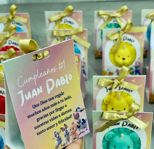 LEÓN EN CAJA PERSONALIZADO